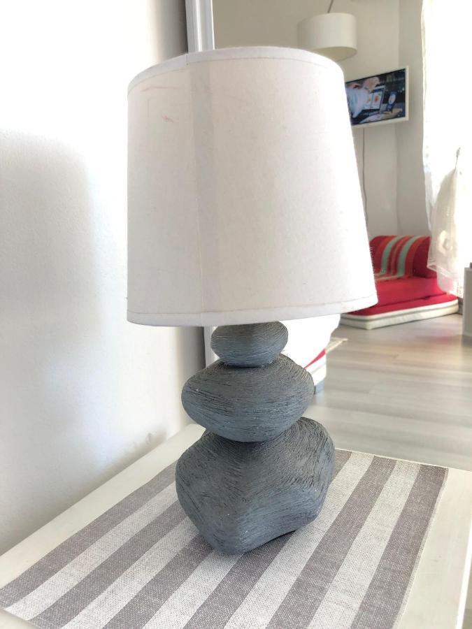 Charmant Studio A Cros De Cagnes Εξωτερικό φωτογραφία